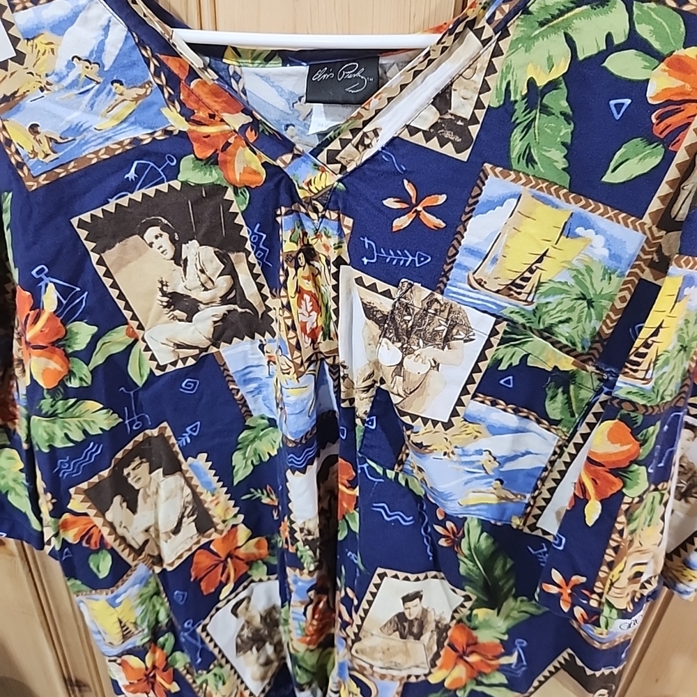 Cherokee Men's Blue Tropical Print Shirt